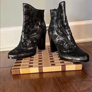 Donald J. Pliner Black Embellished Heeled Boots